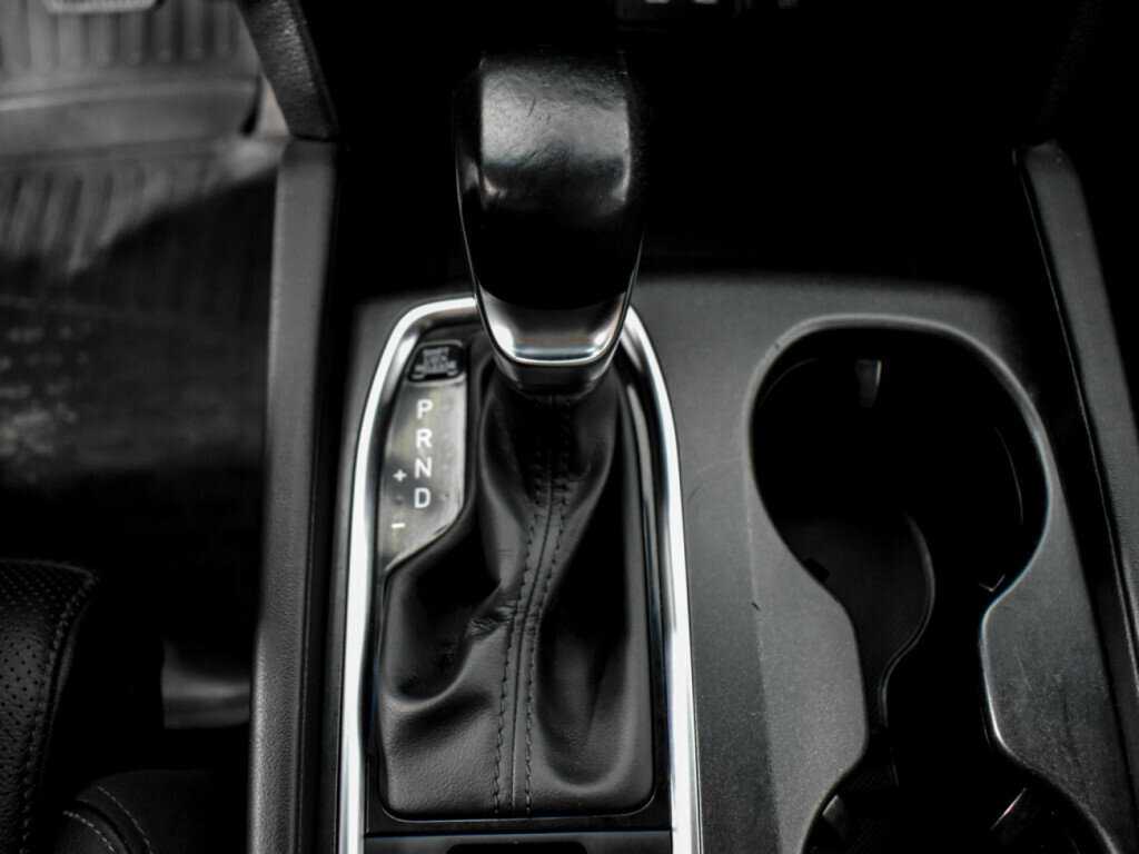 Купить Hyundai Santa Fe с пробегом. Фото: #15