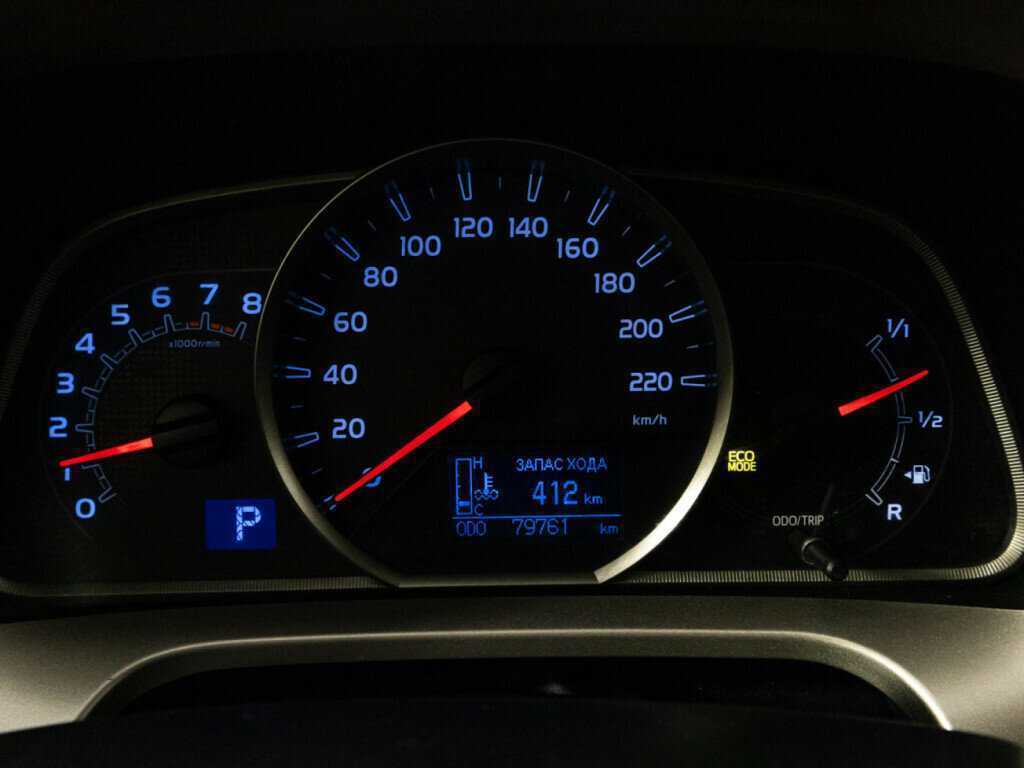 Купить Toyota RAV4 с пробегом. Фото: #11