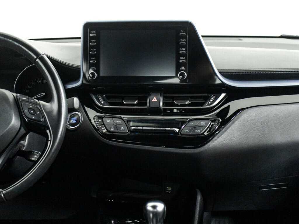 Купить Toyota C-HR с пробегом. Фото: #13