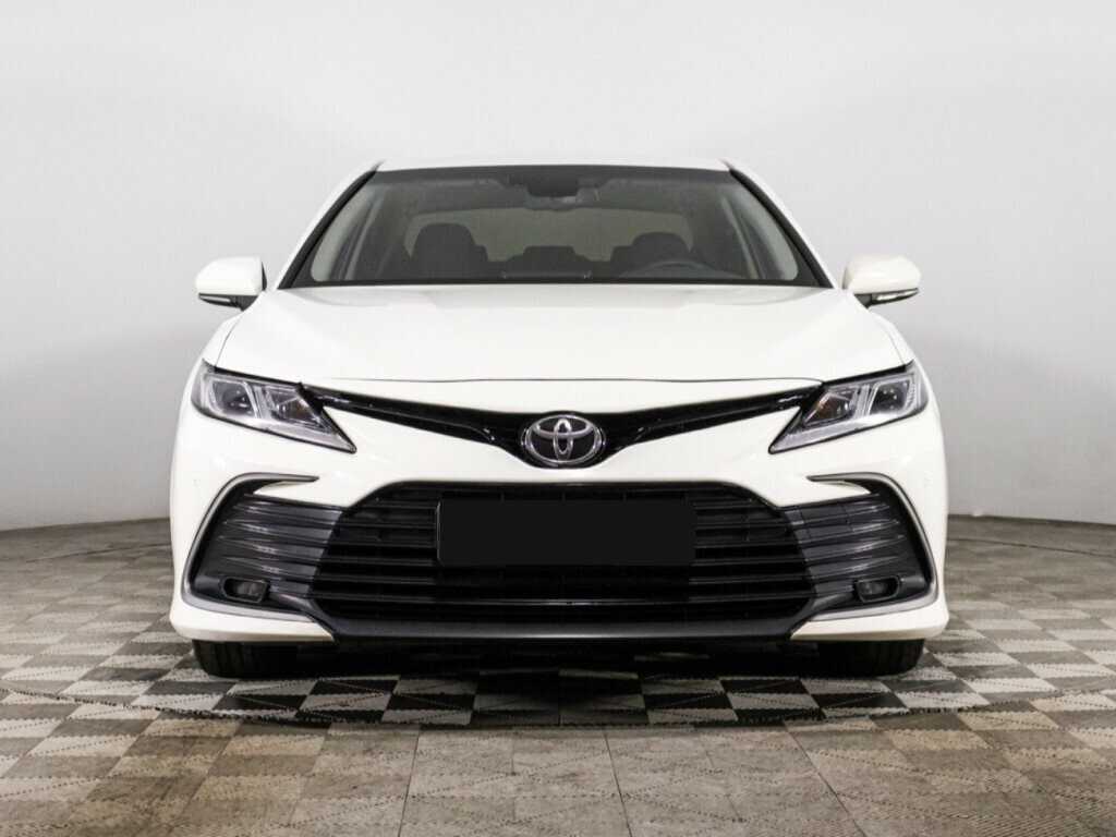 Купить Toyota Camry с пробегом. Фото: #1