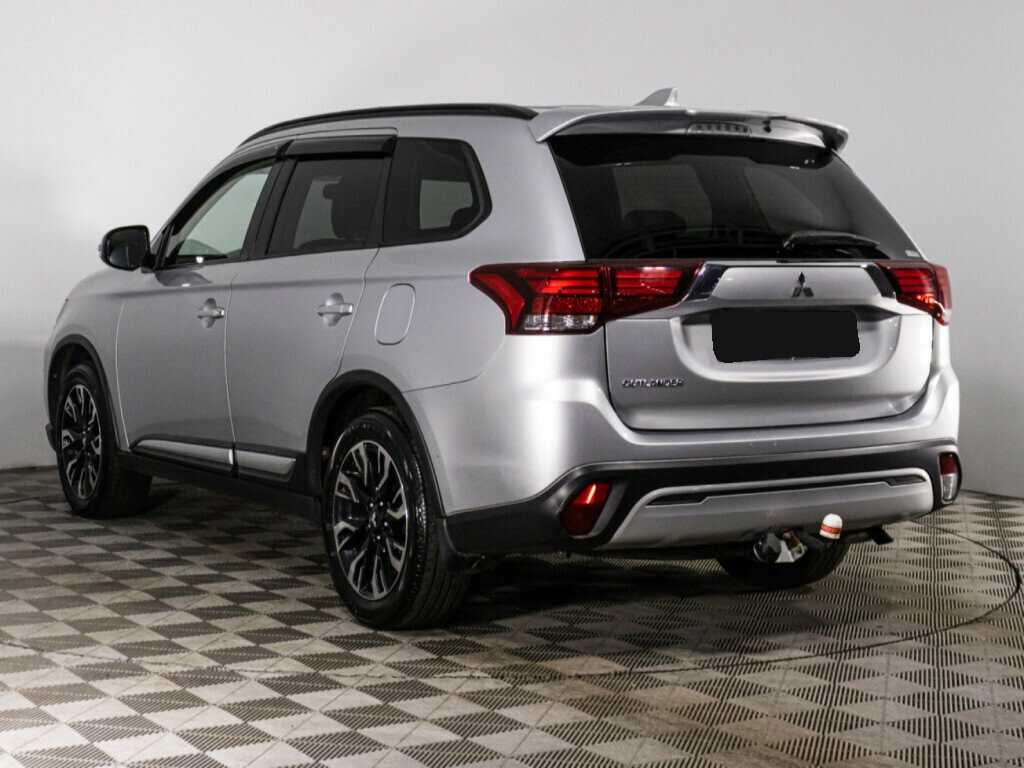 Купить Mitsubishi Outlander с пробегом. Фото: #6