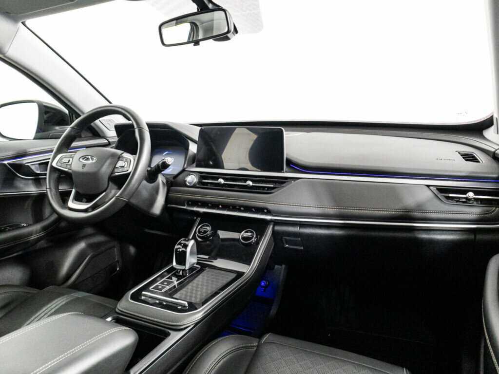 Купить Chery Tiggo 8 с пробегом. Фото: #8