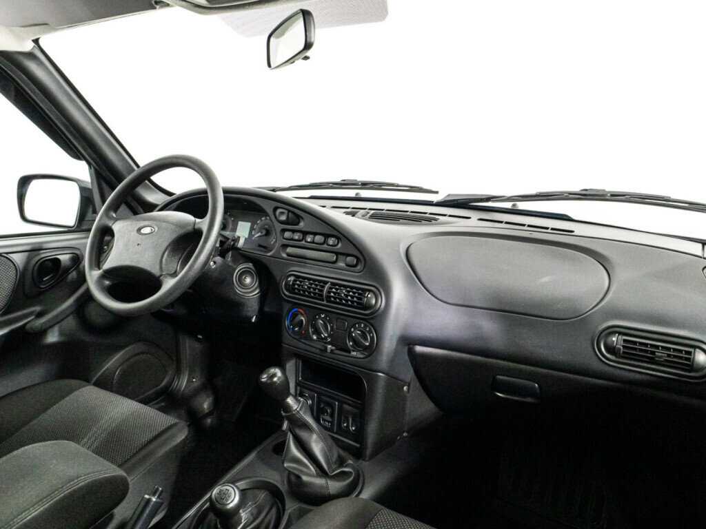 Купить Lada (ВАЗ) Niva с пробегом. Фото: #8