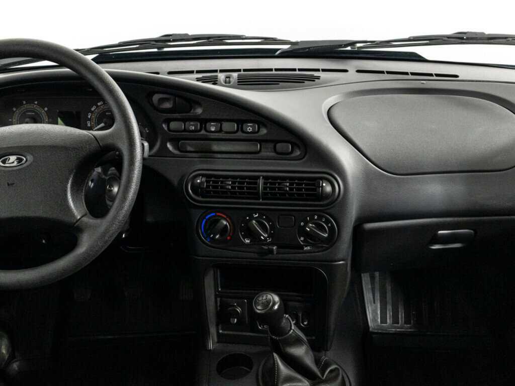 Купить Lada (ВАЗ) Niva с пробегом. Фото: #13