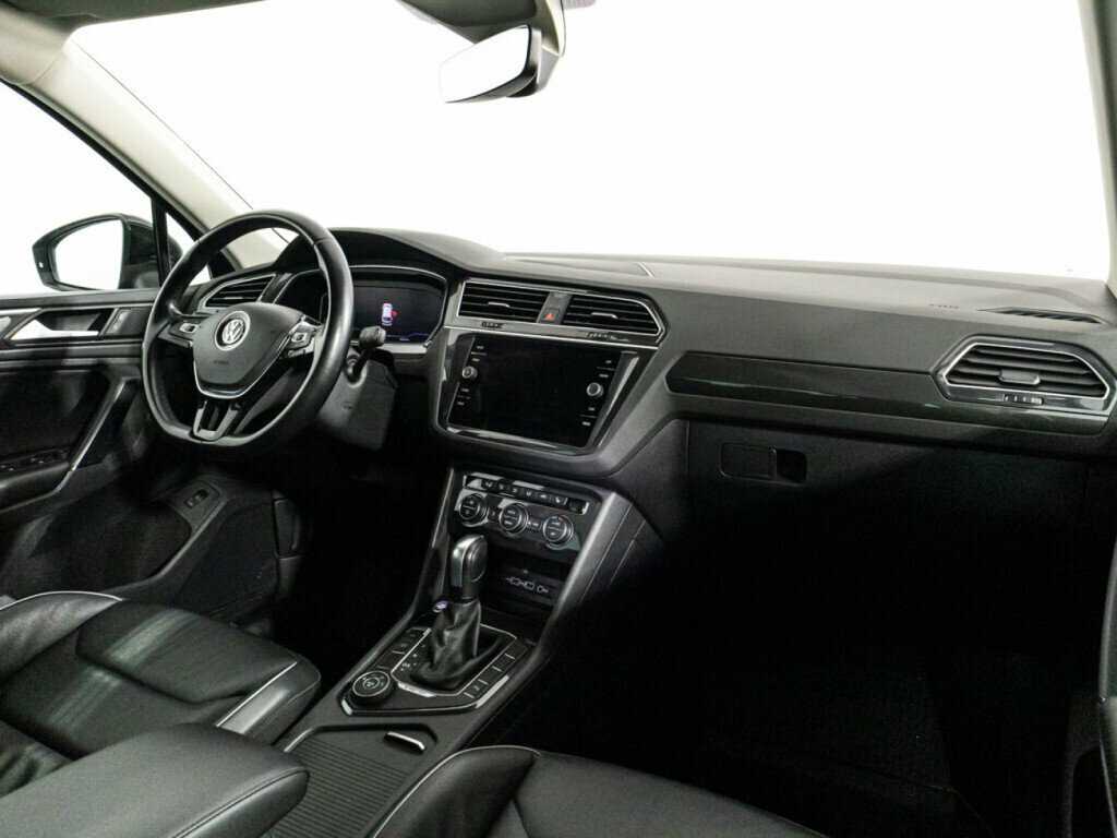 Купить Volkswagen Tiguan с пробегом. Фото: #8
