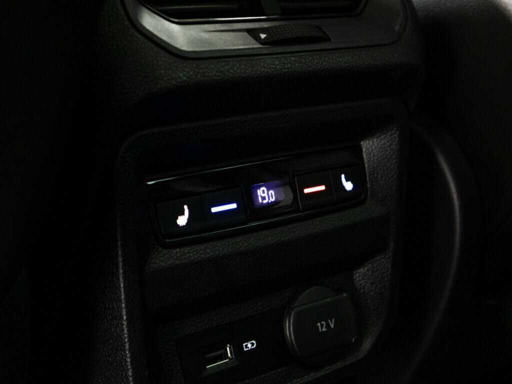 Купить Volkswagen Tiguan с пробегом. Фото: #20