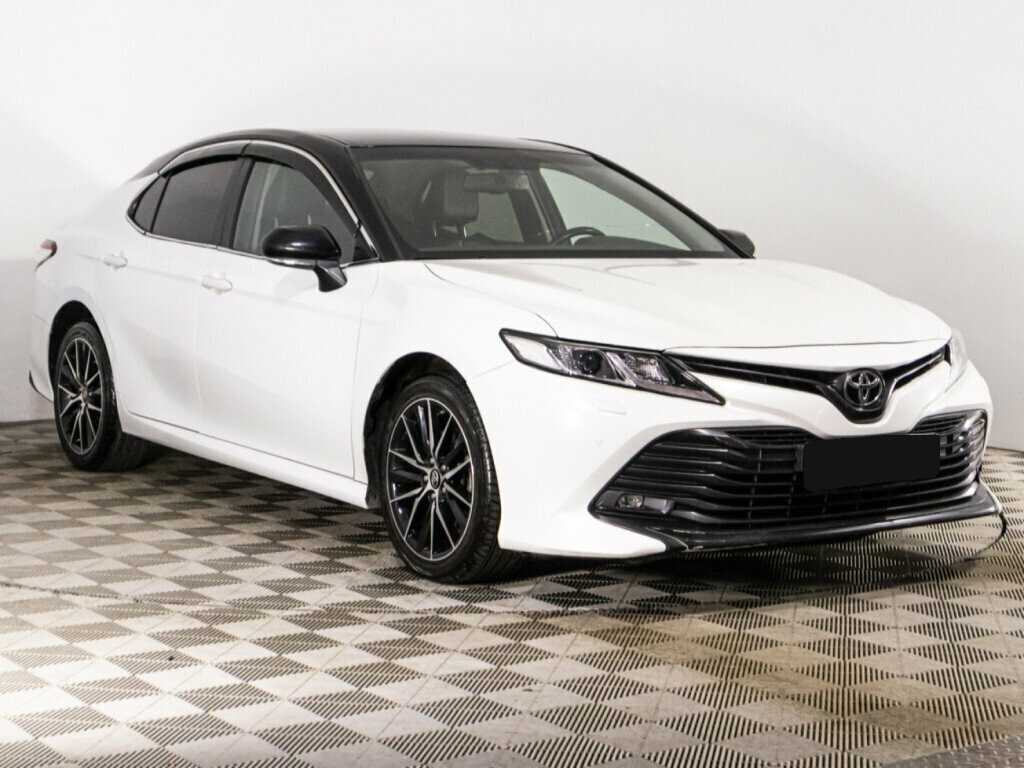 Купить Toyota Camry с пробегом. Фото: #2