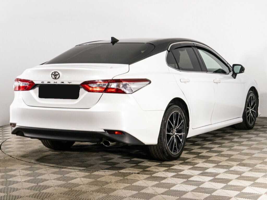 Купить Toyota Camry с пробегом. Фото: #4