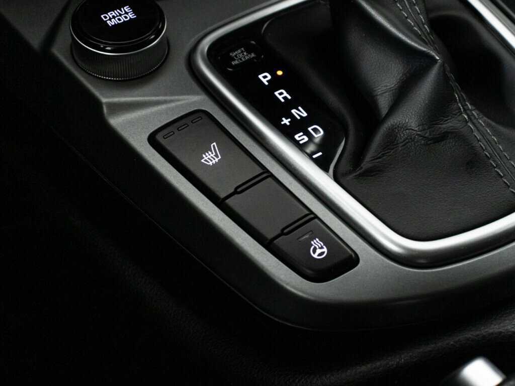 Купить Kia Seltos с пробегом. Фото: #18