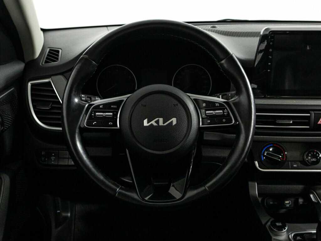 Купить Kia Seltos с пробегом. Фото: #19