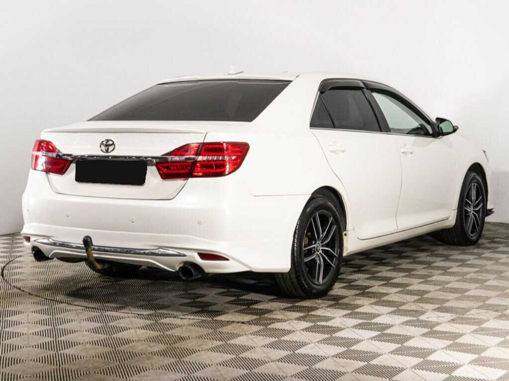 Купить Toyota Camry с пробегом. Фото: #4