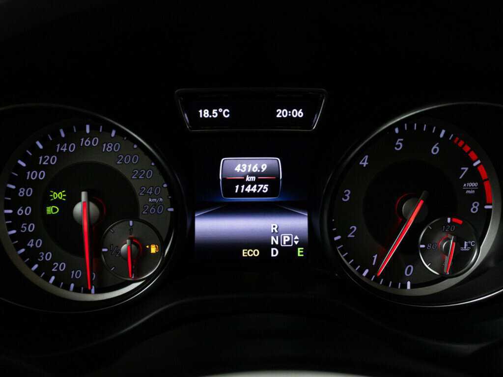 Купить Mercedes-Benz CLA с пробегом. Фото: #11