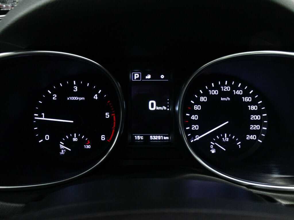 Купить Hyundai Santa Fe с пробегом. Фото: #11