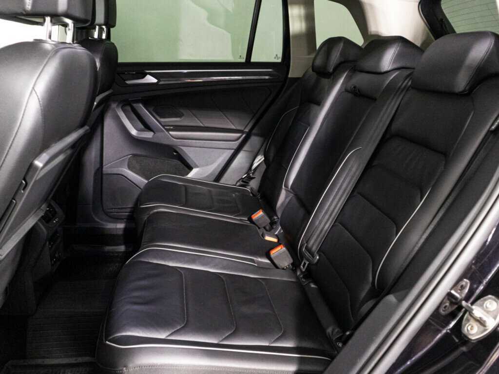 Купить Volkswagen Tiguan с пробегом. Фото: #9