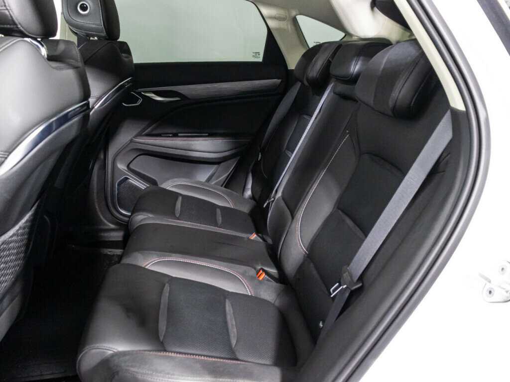 Купить Geely Tugella с пробегом. Фото: #9