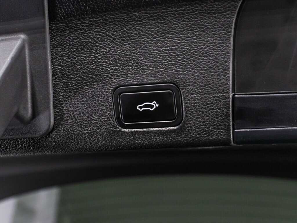 Купить Geely Tugella с пробегом. Фото: #15