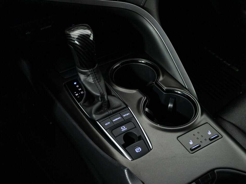 Купить Toyota Camry с пробегом. Фото: #14