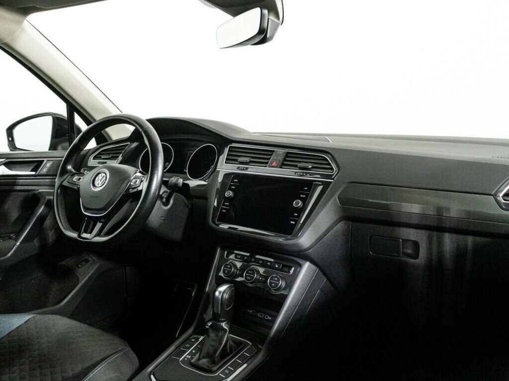 Купить Volkswagen Tiguan с пробегом. Фото: #8