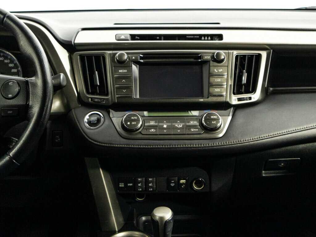 Купить Toyota RAV4 с пробегом. Фото: #12