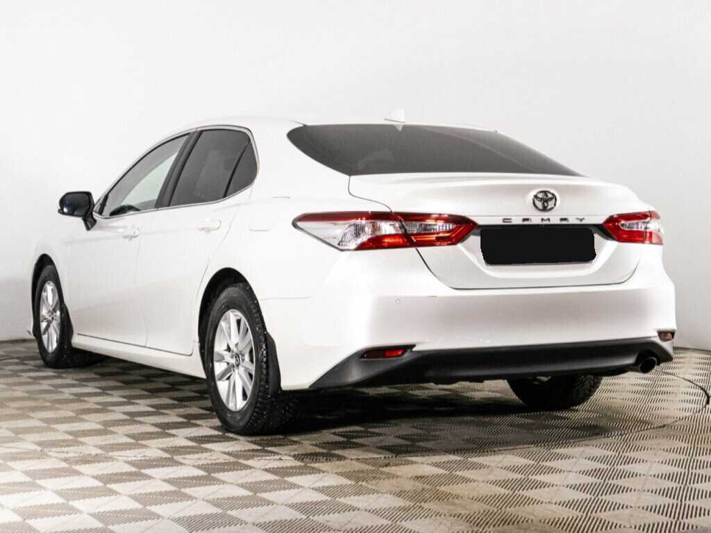 Купить Toyota Camry с пробегом. Фото: #6