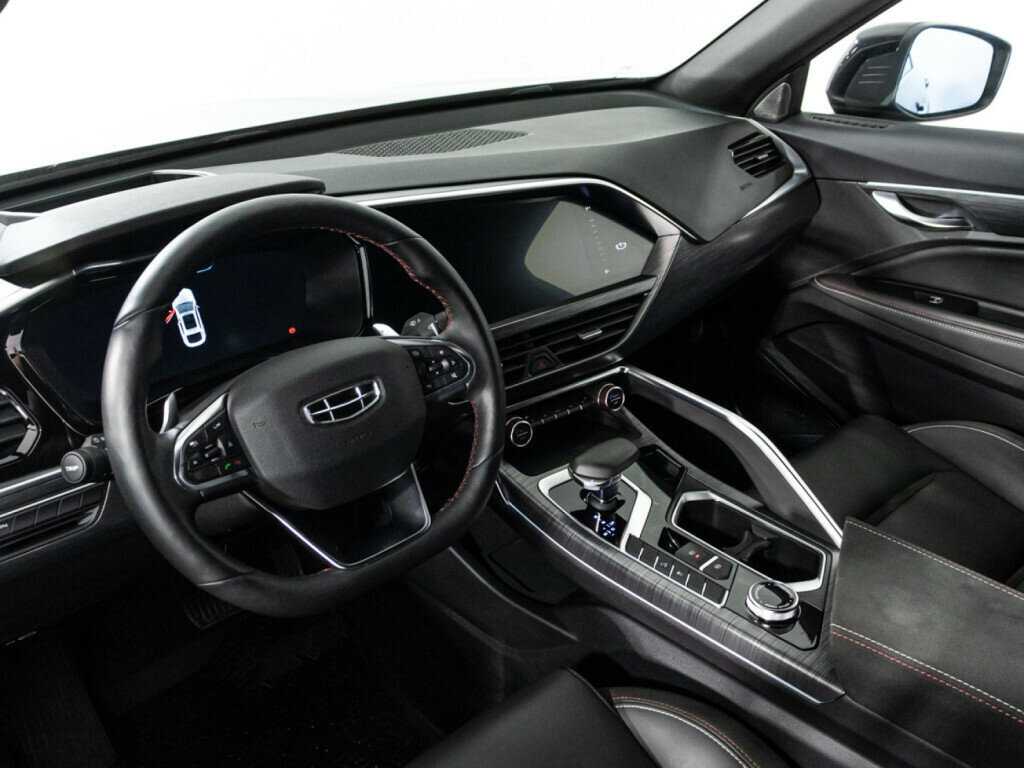 Купить Geely Tugella с пробегом. Фото: #10