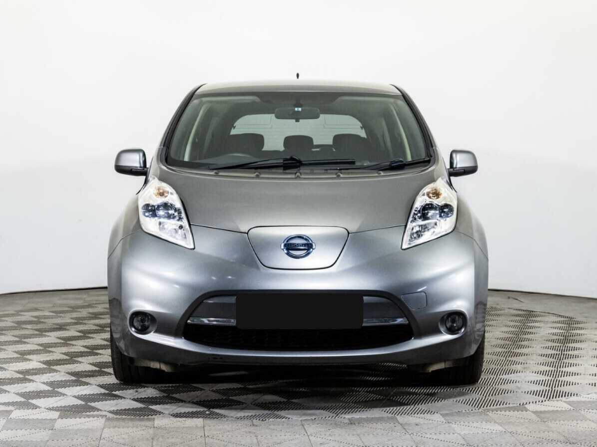 Купить Nissan Leaf с пробегом. Фото: #1