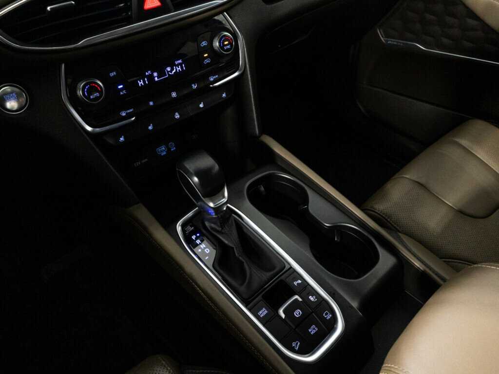 Купить Hyundai Santa Fe с пробегом. Фото: #20