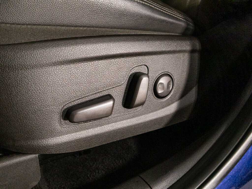 Купить Hyundai Santa Fe с пробегом. Фото: #22