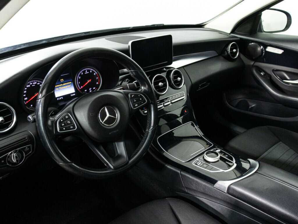 Купить Mercedes-Benz C-Класс с пробегом. Фото: #10