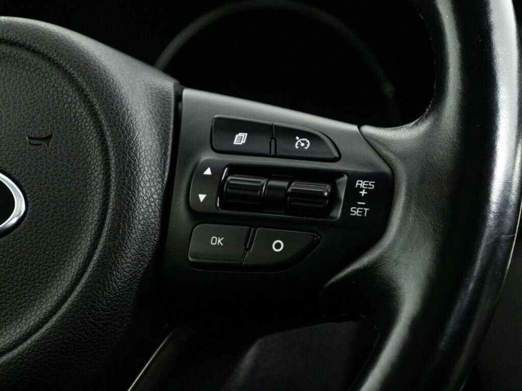 Купить Kia Sorento с пробегом. Фото: #24