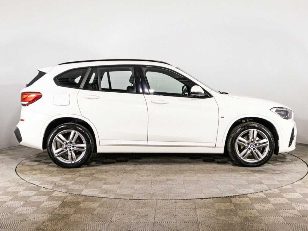 Купить BMW X1 с пробегом. Фото: #3