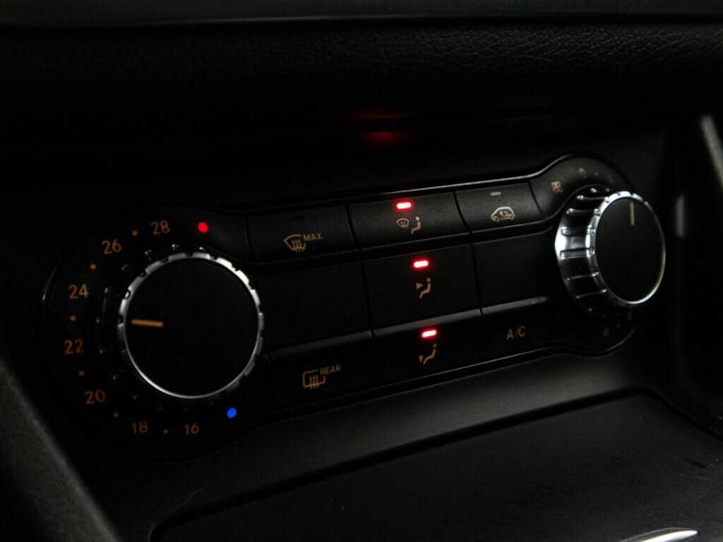 Купить Mercedes-Benz CLA с пробегом. Фото: #14