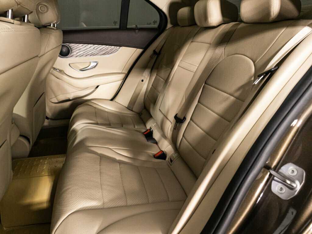 Купить Mercedes-Benz C-Класс с пробегом. Фото: #9