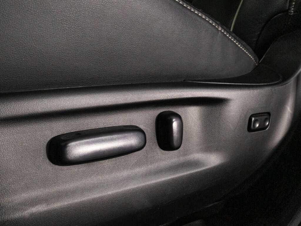 Купить Toyota Venza с пробегом. Фото: #16