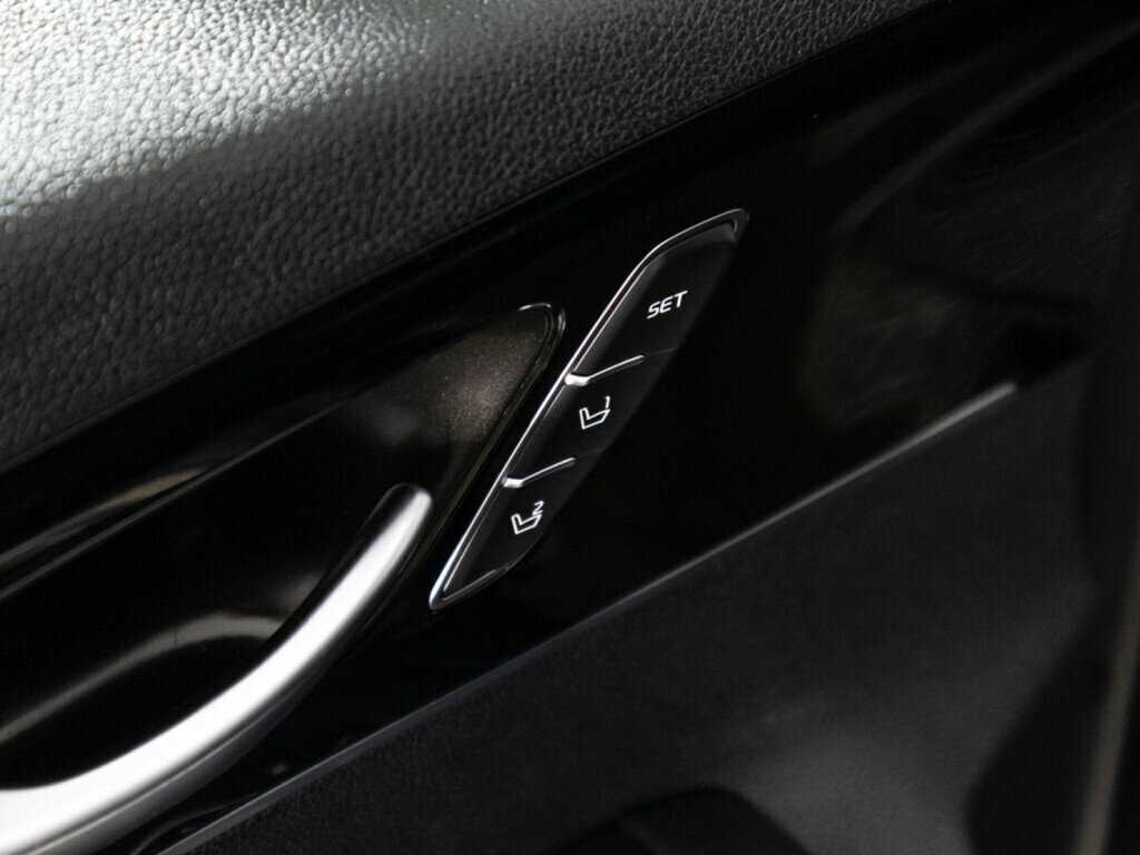 Купить Kia Sorento с пробегом. Фото: #23