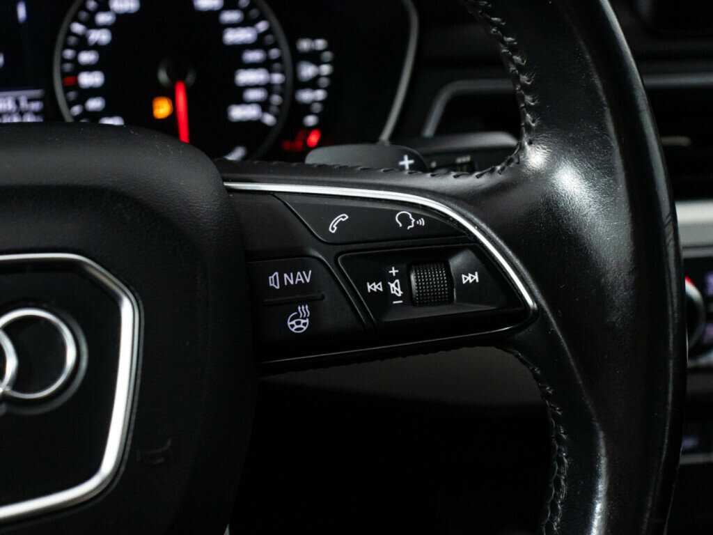 Купить Audi A4 с пробегом. Фото: #17