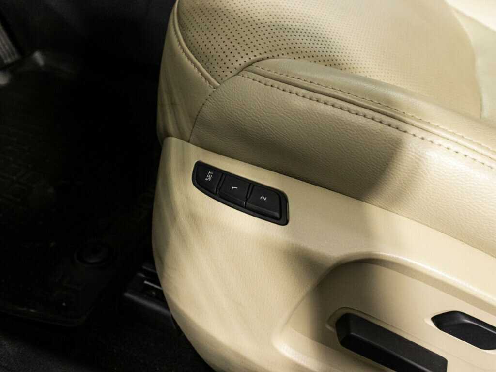 Купить Mazda CX-9 с пробегом. Фото: #23