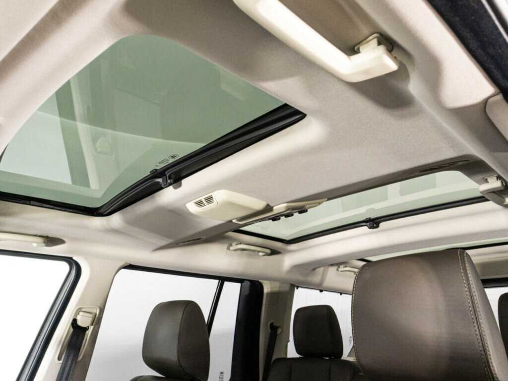 Купить Land Rover Discovery с пробегом. Фото: #16