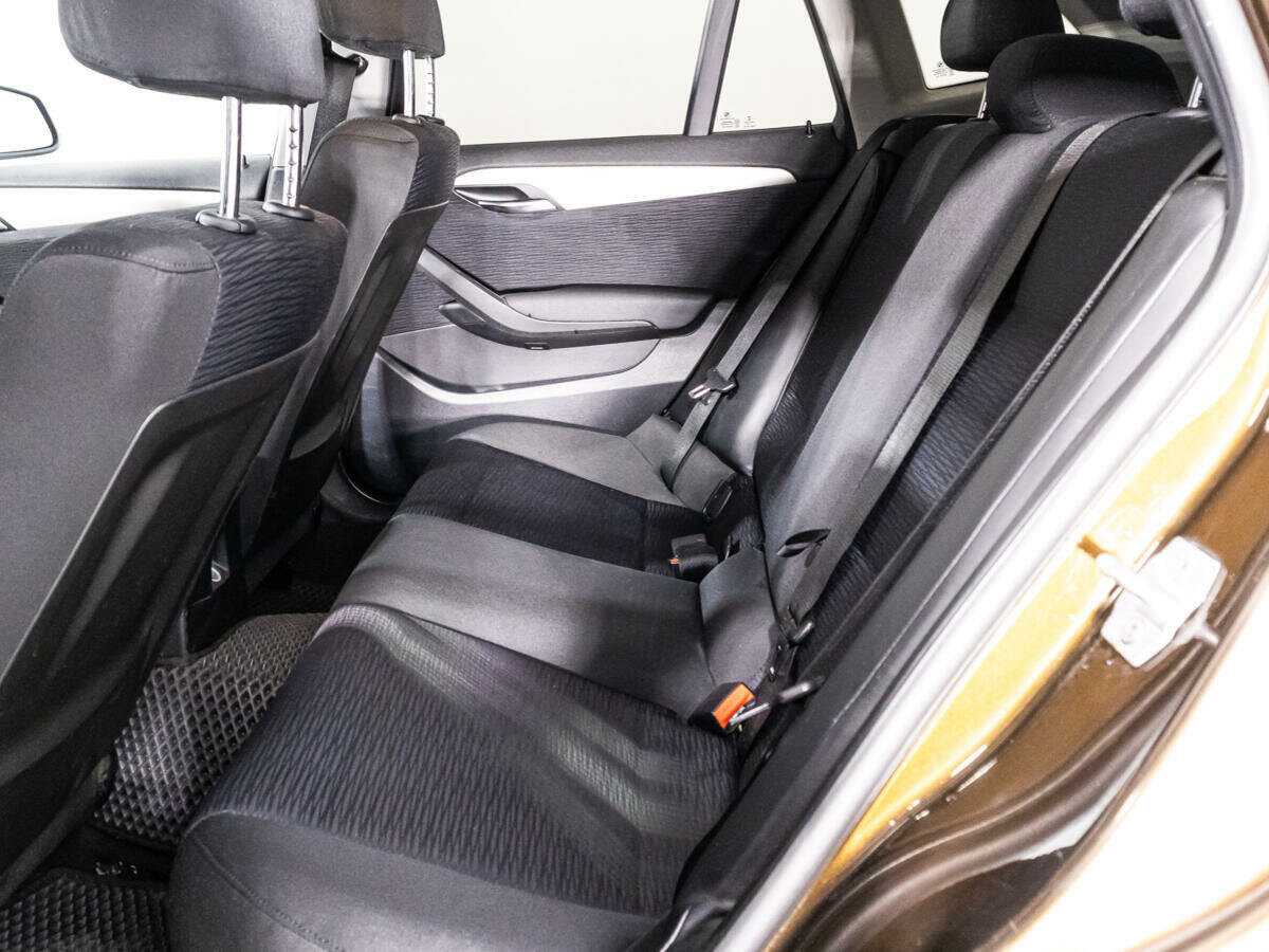Купить BMW X1 с пробегом. Фото: #9