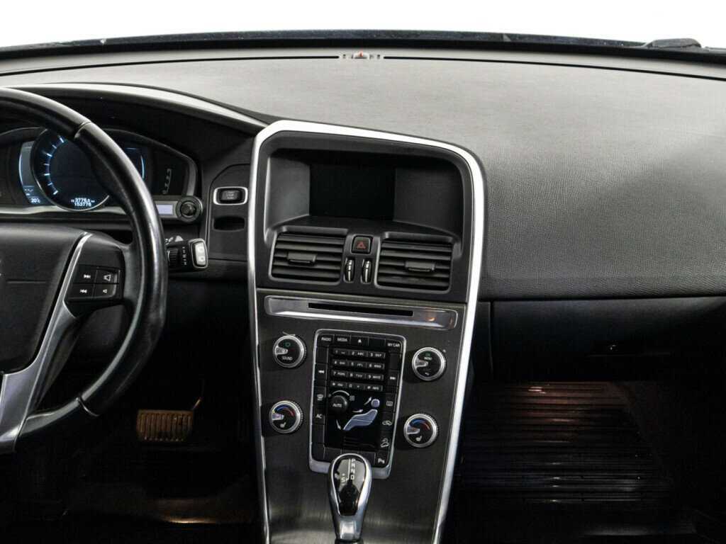 Купить Volvo XC60 с пробегом. Фото: #13