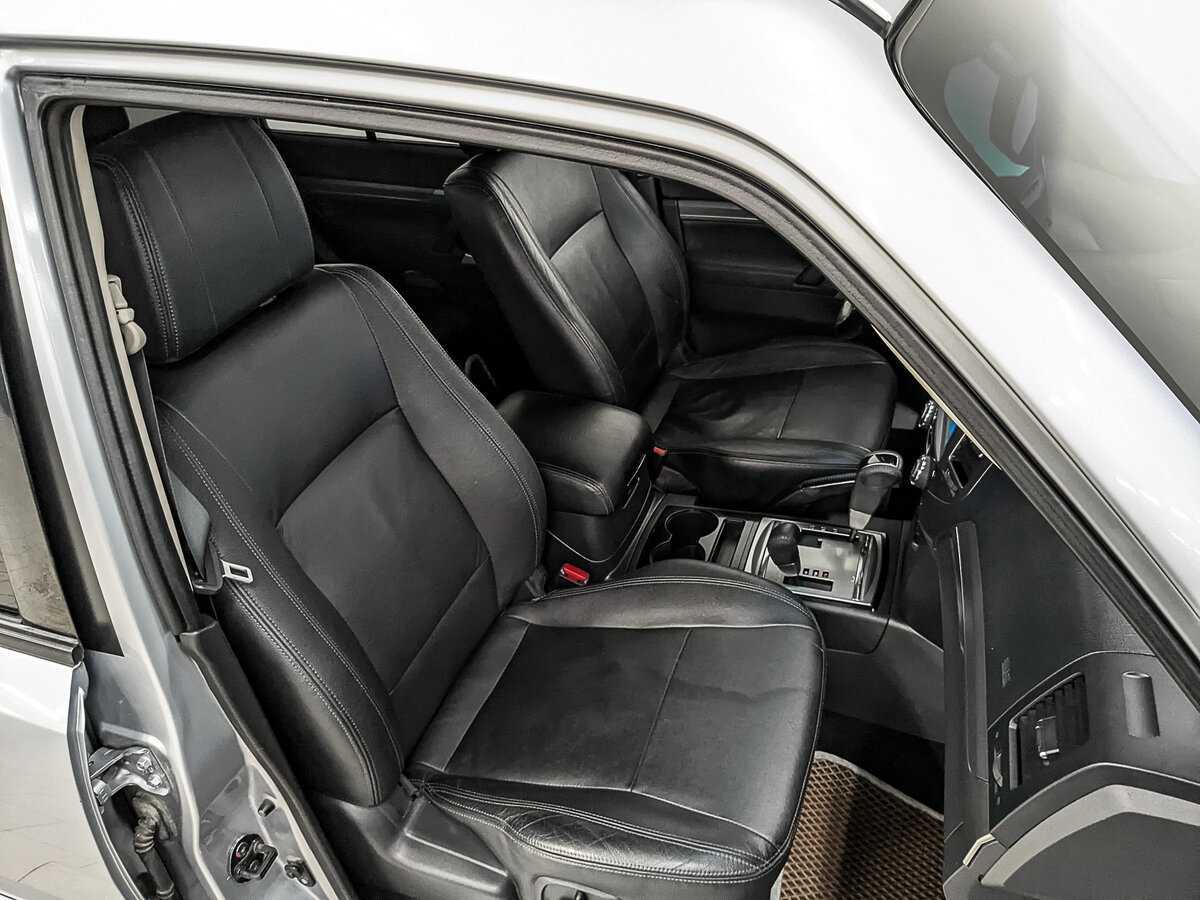 Купить Mitsubishi Pajero с пробегом. Фото: #22
