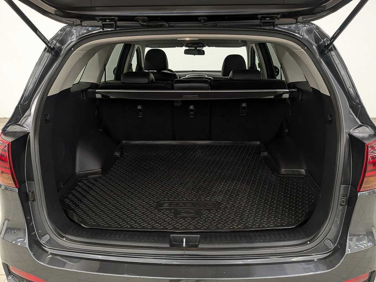 Купить Kia Sorento с пробегом. Фото: #9