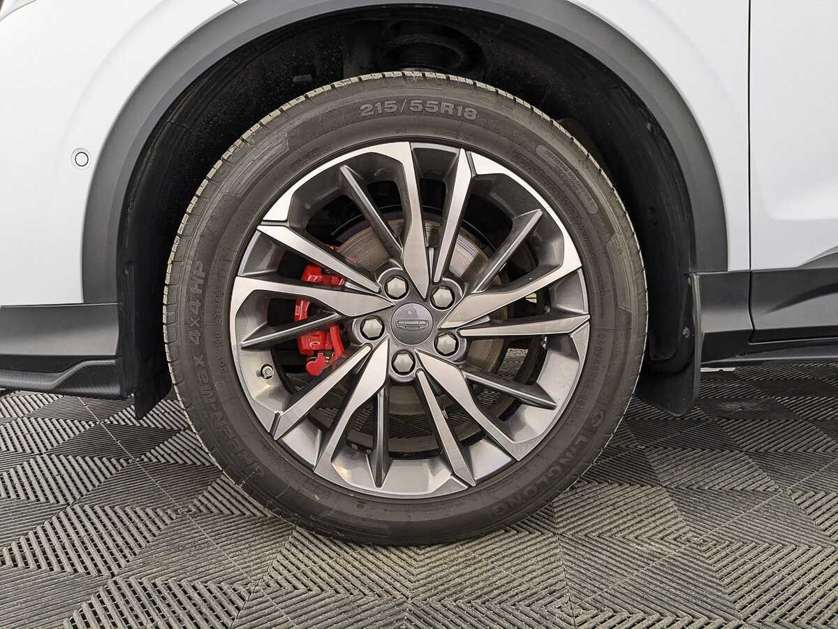 Купить Geely Coolray с пробегом. Фото: #11