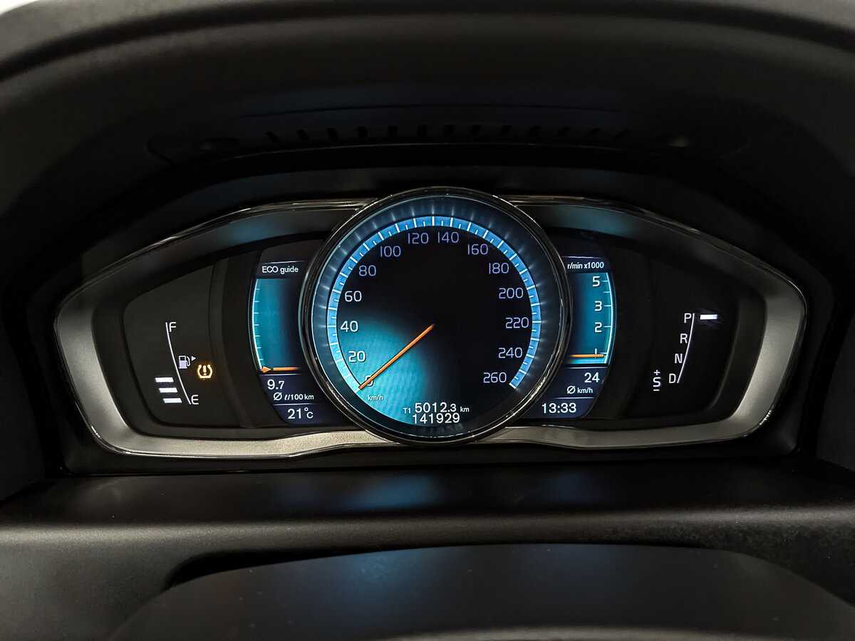 Купить Volvo XC60 с пробегом. Фото: #15