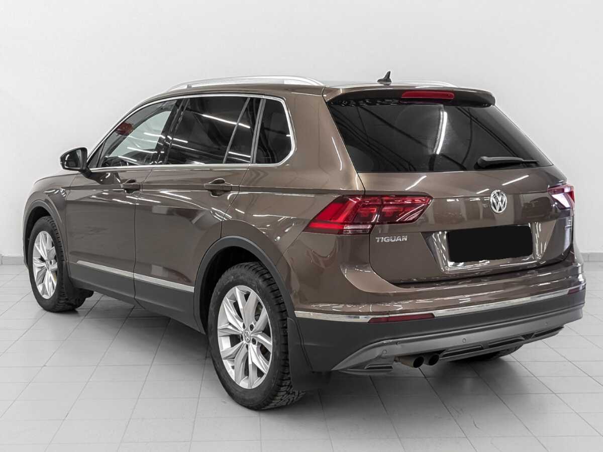 Купить Volkswagen Tiguan с пробегом. Фото: #6