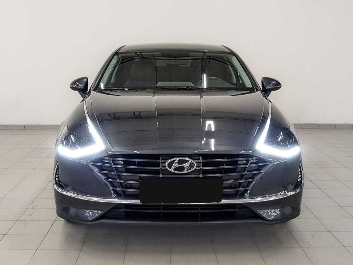 Купить Hyundai Sonata с пробегом. Фото: #1