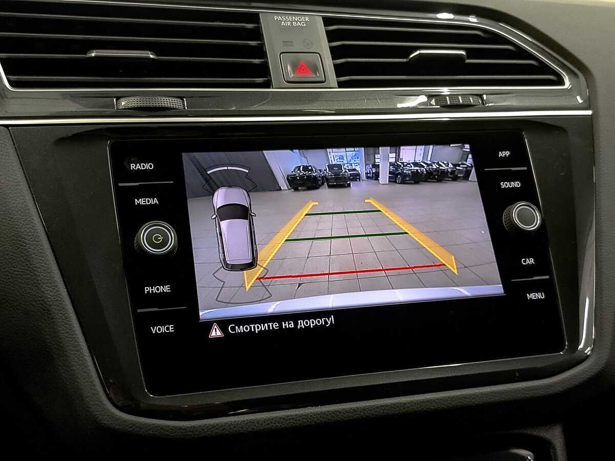 Купить Volkswagen Tiguan с пробегом. Фото: #25