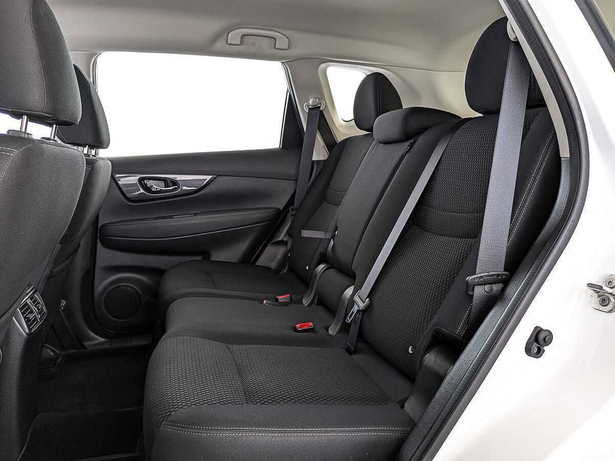 Купить Nissan X-Trail с пробегом. Фото: #17