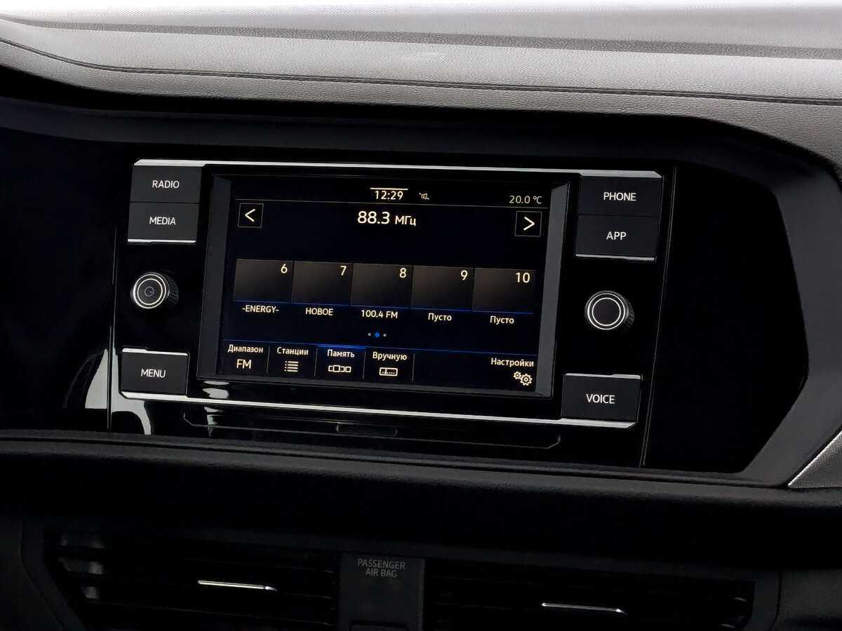 Купить Volkswagen Jetta с пробегом. Фото: #14