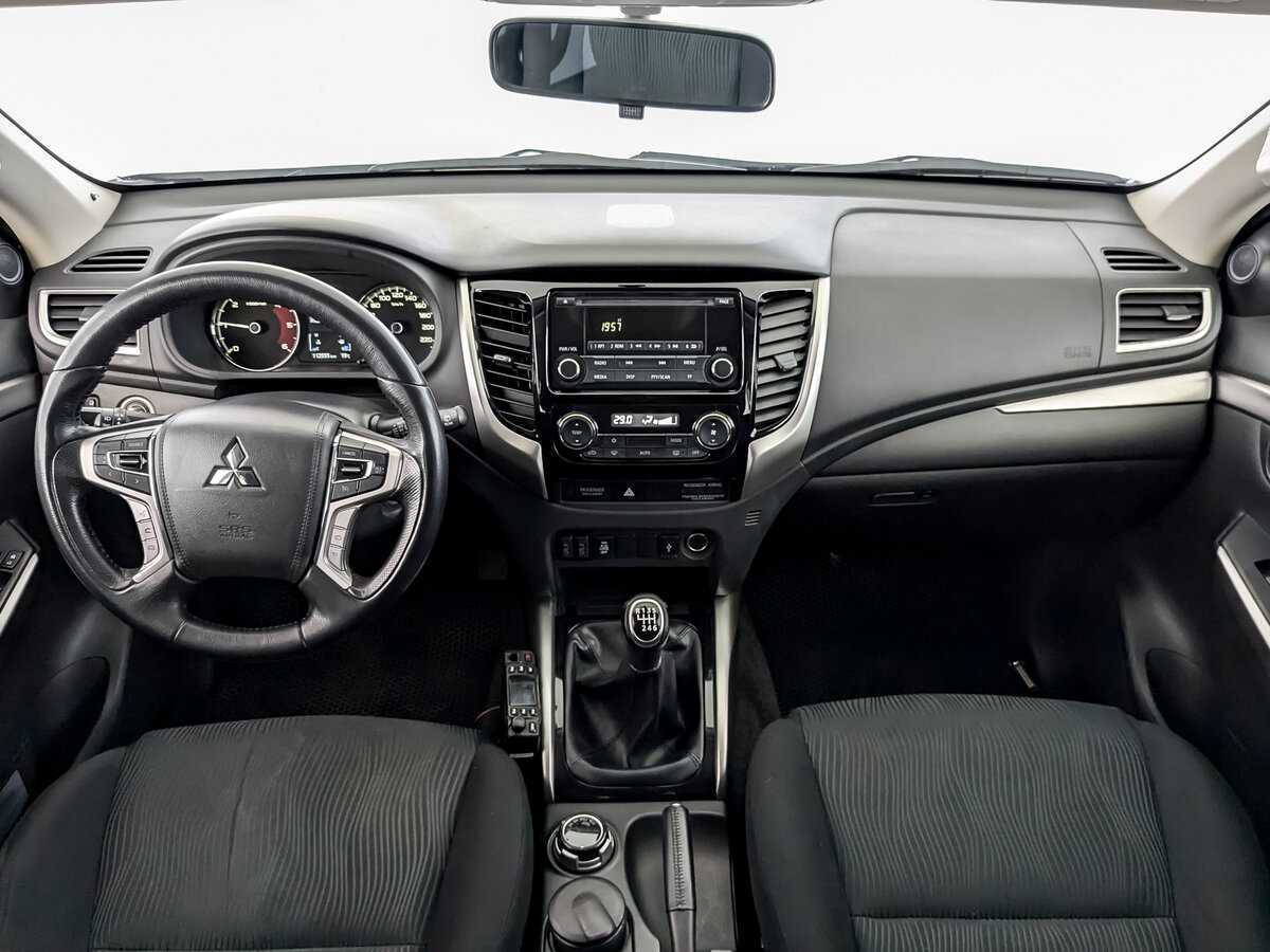 Купить Mitsubishi Pajero Sport с пробегом. Фото: #13